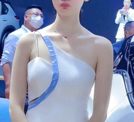 北流大学女生模特特殊兼职(大学生兼职模特怎么联络)