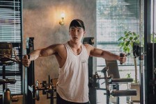 北流肌肉男模(肌肉男模板)