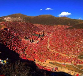 北流色达旅游攻略(成都到色达旅游攻略)
