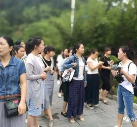 北流中国的曲男伴游的简单介绍