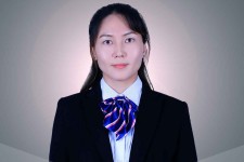 北流商务伴游招聘 微信群里应聘日薪2万“商务伴游” ，女孩人财两失！