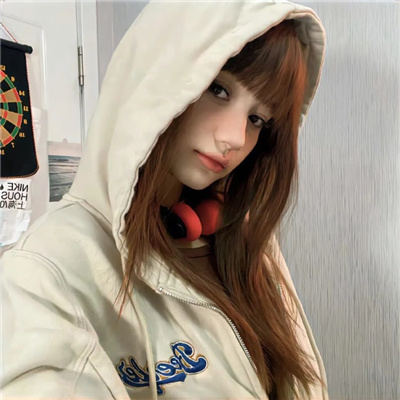 北流商务伴游女士的年龄分布与收入水平的关系