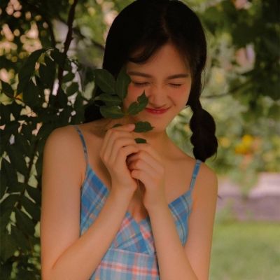 北流伴游女生柳如烟的资料
