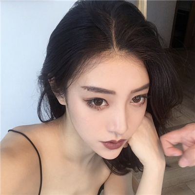 北流伴游女生寒莱的资料