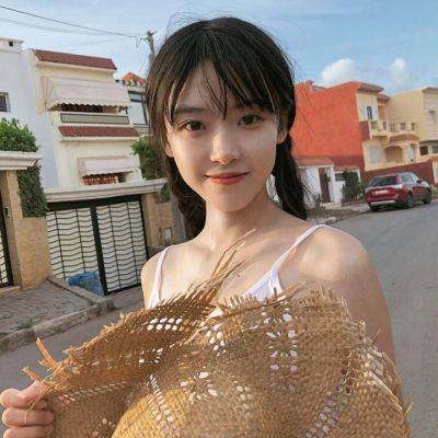 北流伴游女生李梓萱的资料