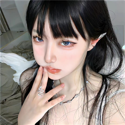 北流伴游女生东方镜月的资料