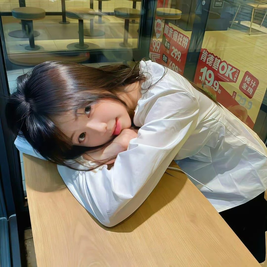 北流伴游女生沈雨晴的资料