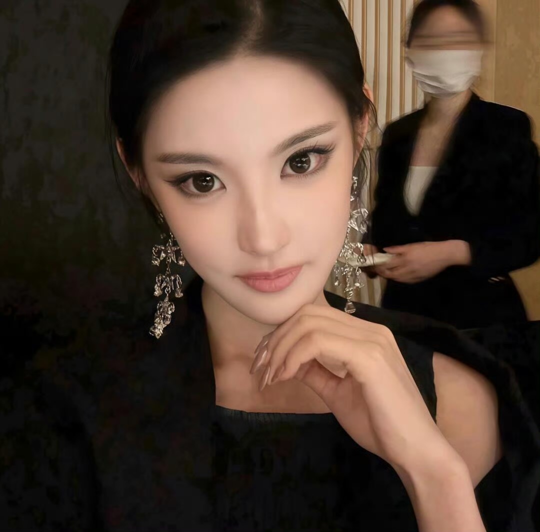 北流伴游女生 | Isabella Chen的资料